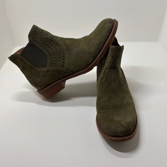 Olive Suede Sofft Barina Ankle Boots 9.5 - Picture 2 of 7